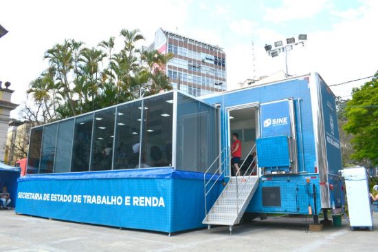 30_foto2_-_carreta-secretaria-de-estado-trabalho-renda_credito-heriqur-pinheiro_1