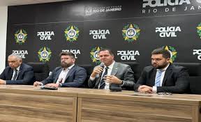 Operação em Nova Friburgo e mais 2 cidades mira em fraudes e crimes digitais